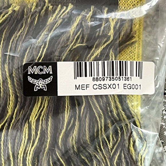 MCM Après-Ski Logo Merino Wool Scarf - NWT - Picture 6 of 8